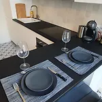 Saint-honore - Luxury 1 Br Apartman